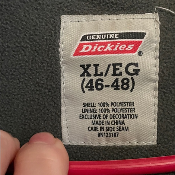 Dickies Legendary Red and Black XL Plaid Shirt Jacket with hood - Picture 3 of 6